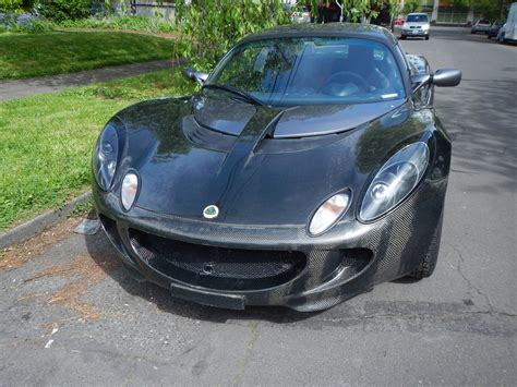 2005 Lotus Elise photo