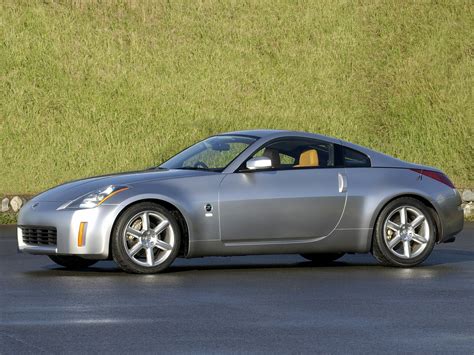 2005 Nissan 350z photo