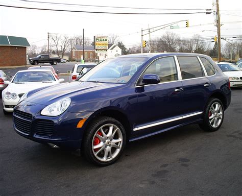 2005 Porsche Cayenne turbo photo