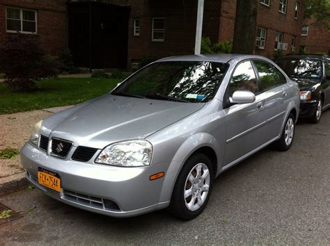 2005 Suzuki Forenza