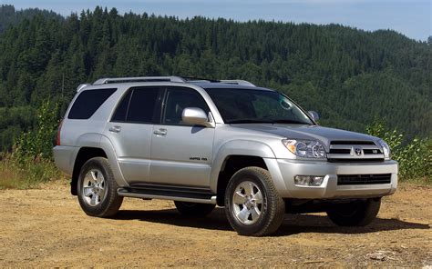 2005 Toyota 4 runner photo