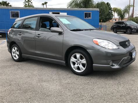 2005 Toyota Corolla matrix photo