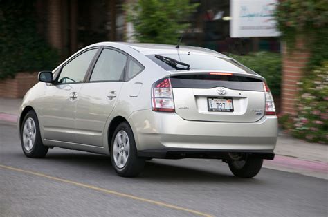 2005 Toyota Prius photo