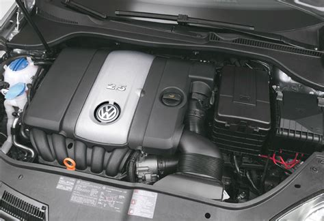 2005 Volkswagen Jetta engine