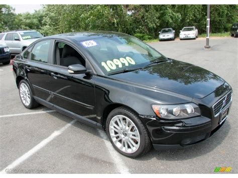 2005 Volvo S40 photo