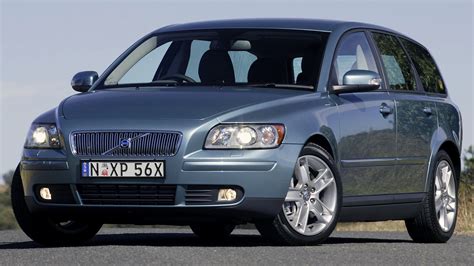 2005 Volvo V50