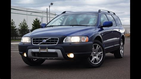 2005 Volvo V70xc photo