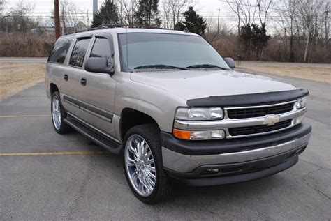 2006 Chevrolet Suburban 1500 photo