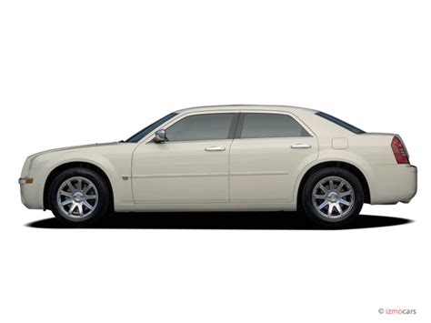 2006 Chrysler 300 photo