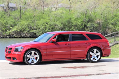 2006 Dodge Magnum photo