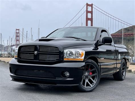 2006 Dodge Ram srt-10 photo