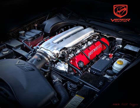 2006 Dodge Viper coupe engine