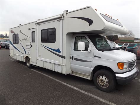 2006 Ford E-450 engine