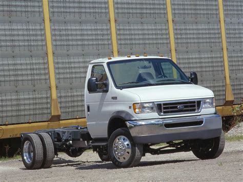 2006 Ford E-550 engine