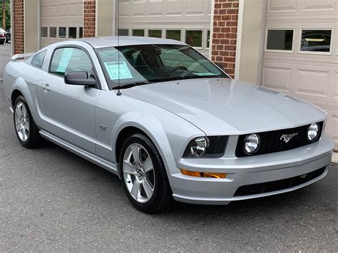 2006 Ford Mustang photo