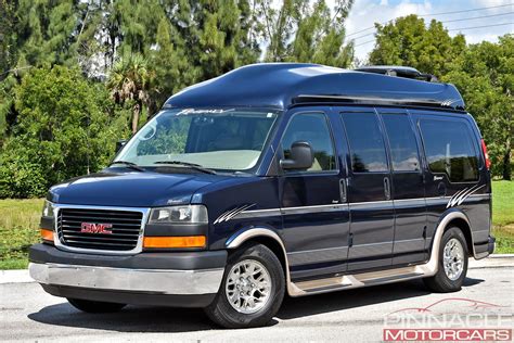 2006 Gmc Savana 1500 photo