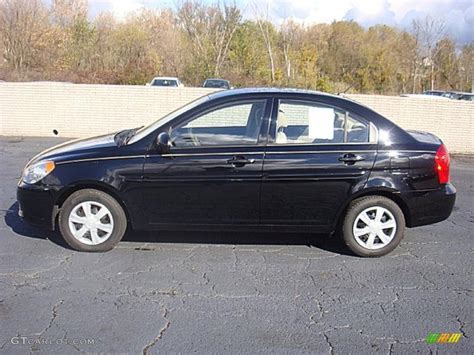 2006 Hyundai Accent photo