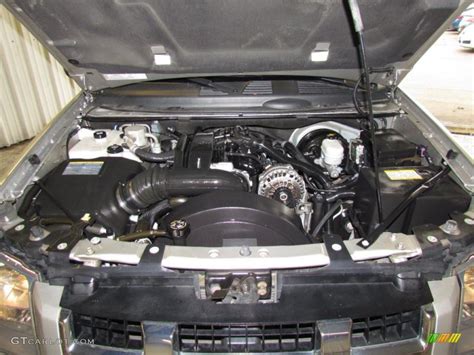 2006 Isuzu Ascender engine