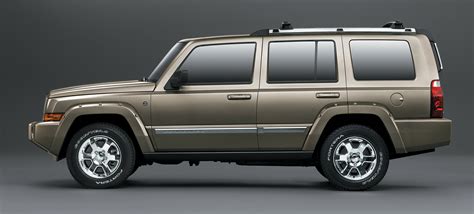 2006 Jeep Commander photo