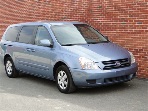 2006 Kia Sedona photo