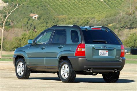 2006 Kia Sportage photo