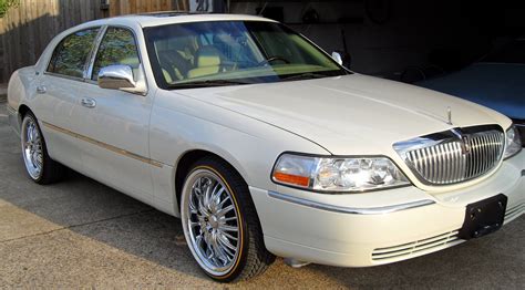 2006 Lincoln Town car