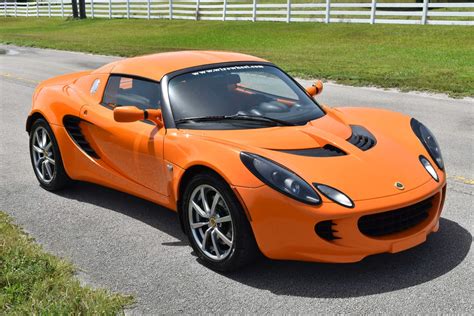 2006 Lotus Elise photo