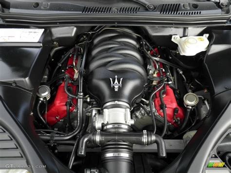 2006 Maserati Quattroporte engine