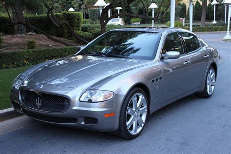 2006 Maserati Quattroporte photo