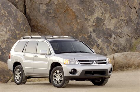 2006 Mitsubishi Endeavor photo