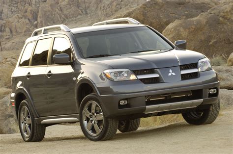 2006 Mitsubishi Outlander photo