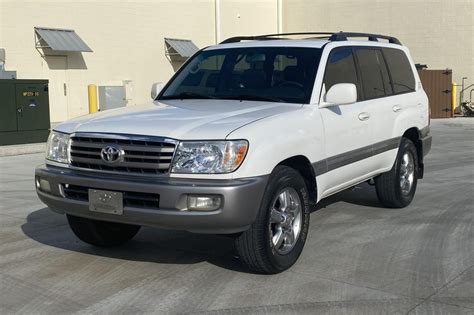 2006 Toyota Land cruiser photo