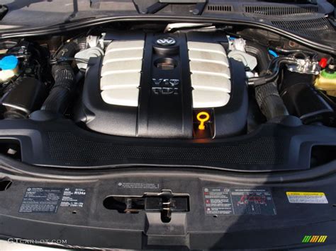 2006 Volkswagen Touareg engine