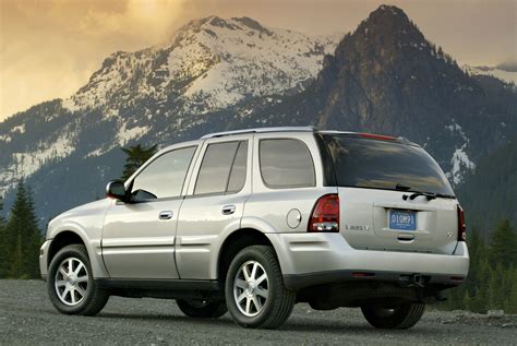 2007 Buick Rainier photo