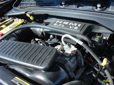 2007 Dodge Durango engine