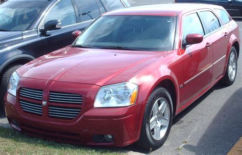 2007 Dodge Magnum awd photo