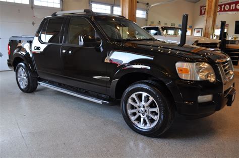 2007 Ford Explorer sport trac photo