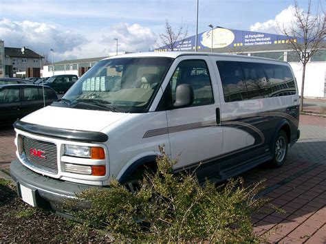 2007 Gmc Savana 3500 photo