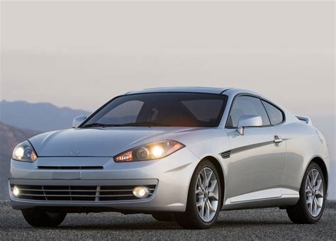 2007 Hyundai Tiburon photo