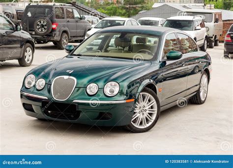 2007 Jaguar S-type photo