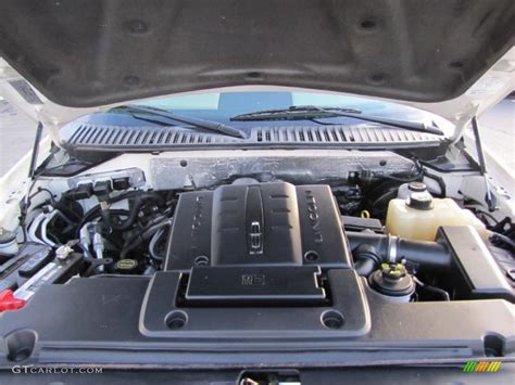 2007 Lincoln Navigator engine