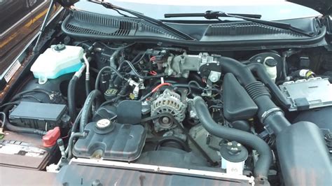 2007 Lincoln Town car engine