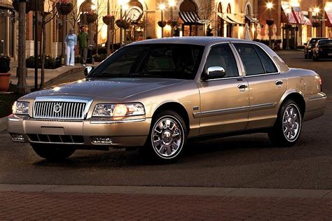 2007 Mercury Grand marquis photo