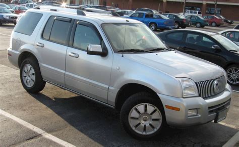 2007 Mercury Mountaineer photo