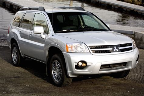 2007 Mitsubishi Endeavor photo