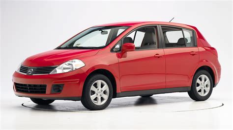 2007 Nissan Versa photo