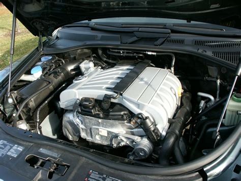 2007 Volkswagen Touareg engine