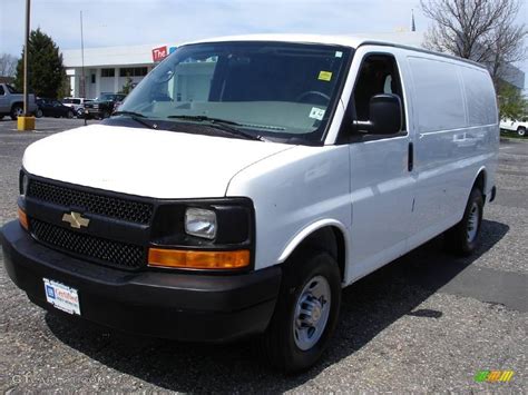 2008 Chevrolet Express 2500 photo