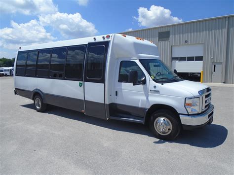 2008 Ford E-450