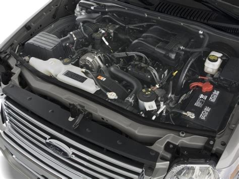 2008 Ford Explorer engine